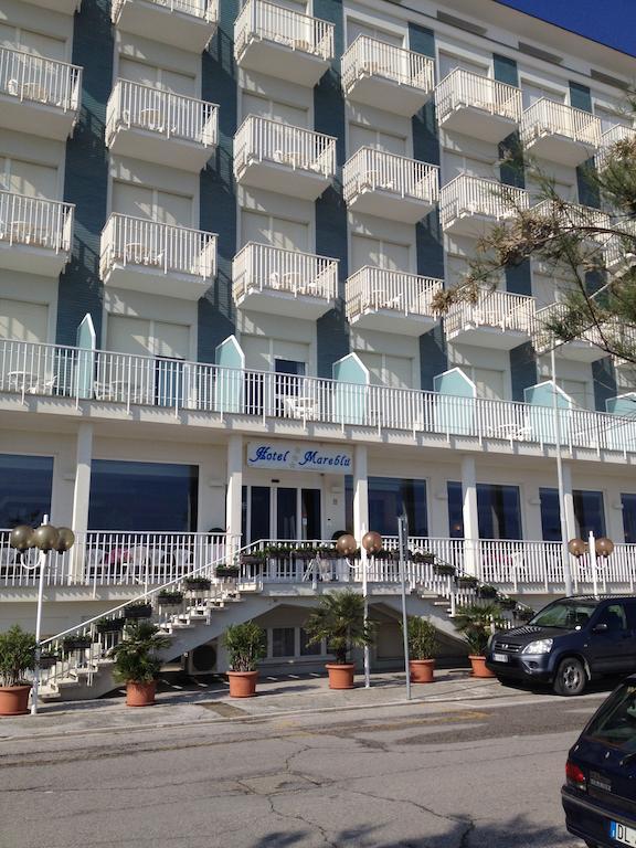 Hotel Mareblu Сенигаллия Номер фото